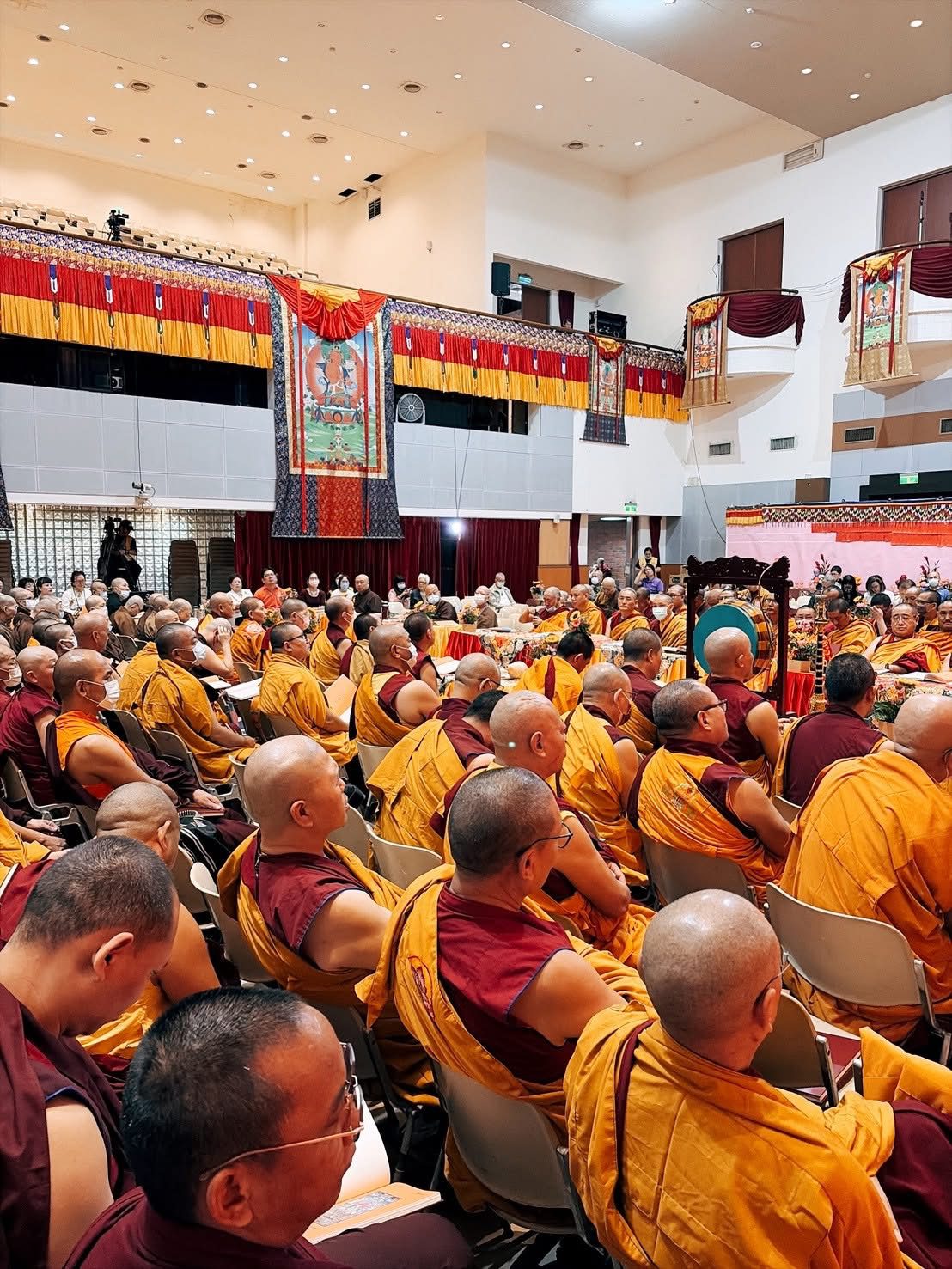 第二屆台灣薩迦世界和平祈願大法會｜首日快訊-43任法王雲端開示