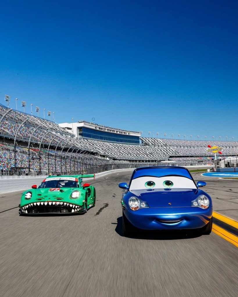 汽車總動員卡通公仔車00001 - 報新聞 Mega News