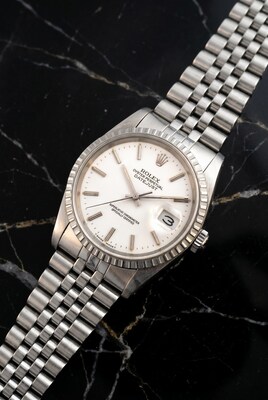 勞力士 Datejust 型號 16220 配備喬治丹尼爾斯同軸擒縱裝置