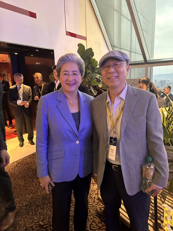 AIC 董事長梁順營與 AMD 董事長暨執行長 Dr. Lisa Su 於 COMPUTEX 前夕交流，雙方針對 AI 基礎設施與未來 AI 資料中心發展方向交換意見，展現雙方長期合作關係。