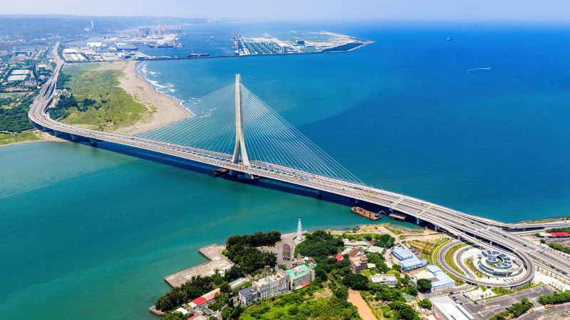 《圖說》隨著淡江大橋、三鶯捷運線及新北大巨蛋等重大建設陸續推進，新北將整合周邊景點資源，開啟區域觀光發展新軸線。〈觀旅局提供〉